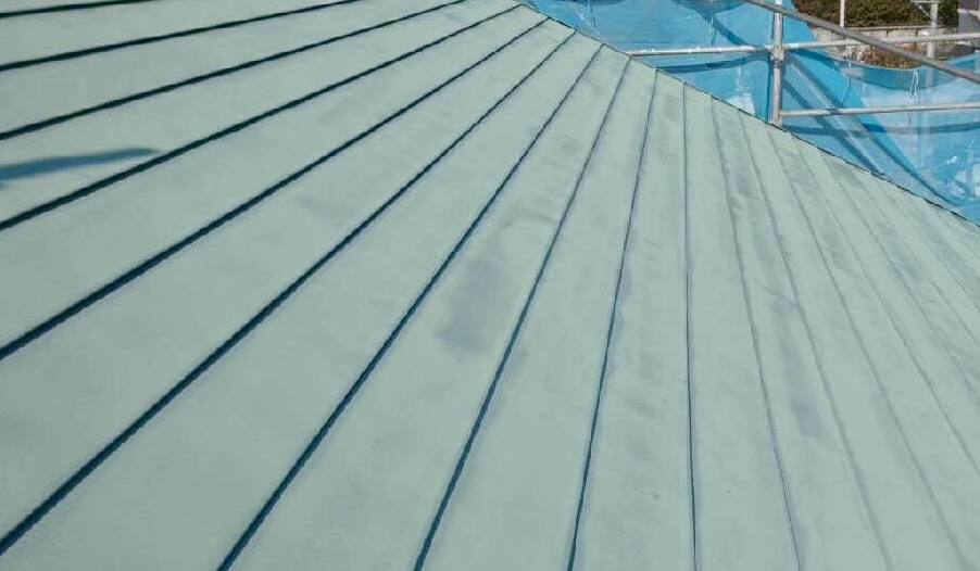 結露クレームが起きやすい屋根構成とは？原因と対策を解説